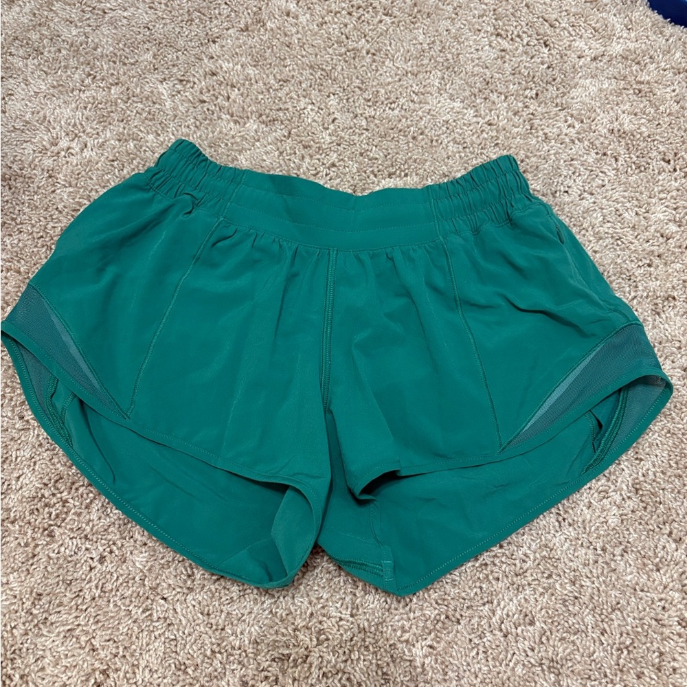 lululemon hotty hots 2.5 inch